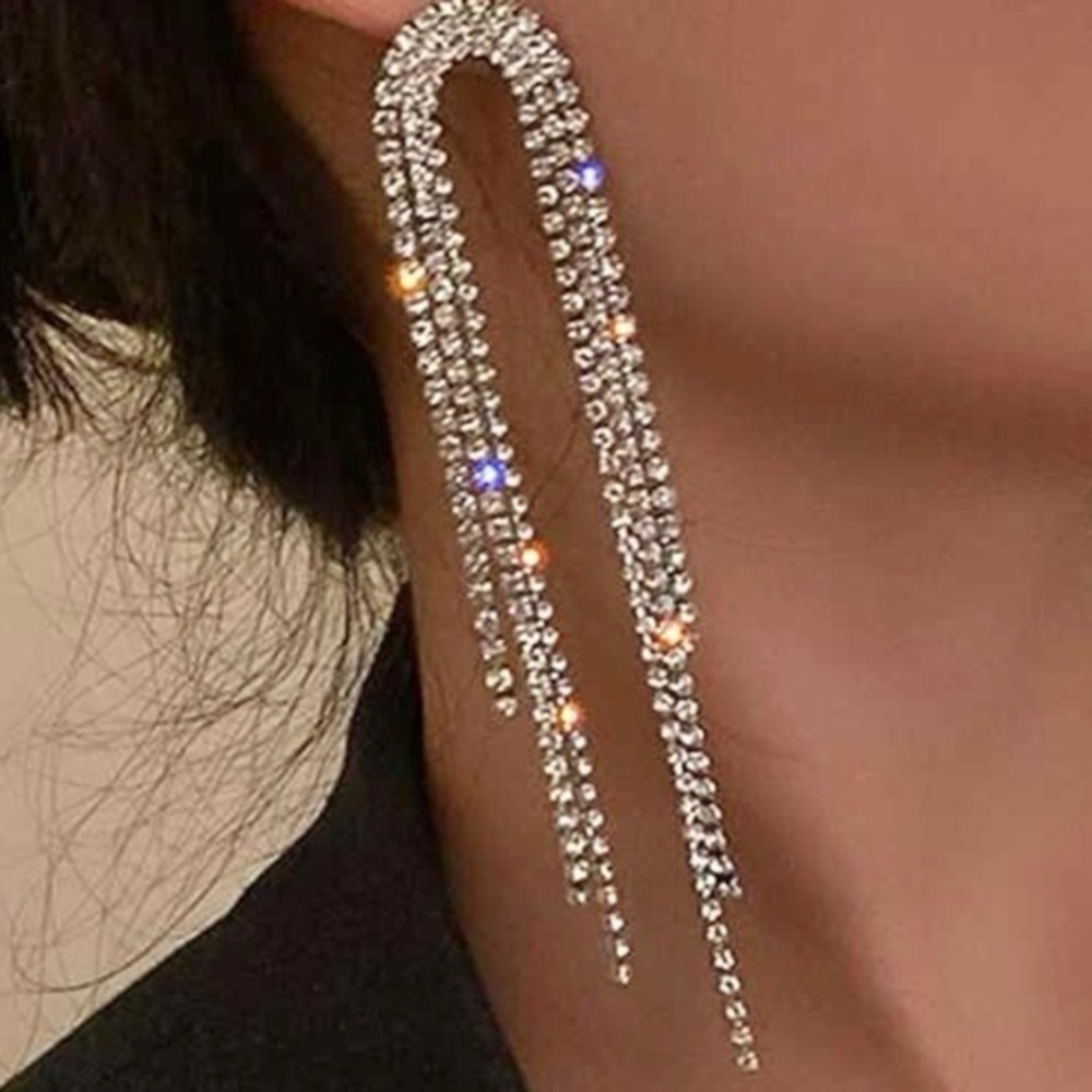 Brand New Zara rhinestone earrings cascading
